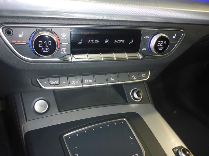 Photo 20 VIN: WAUZZZFY2J2035690 - AUDI Q5 