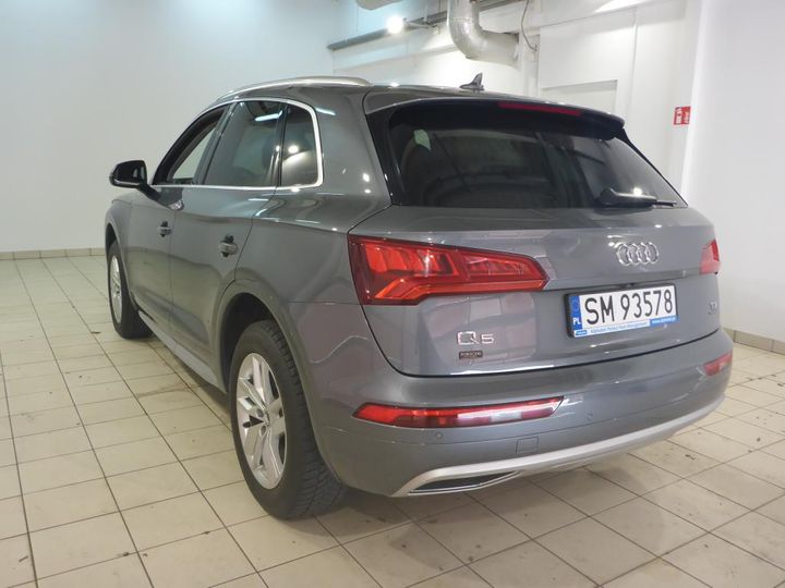 Photo 5 VIN: WAUZZZFY2J2035690 - AUDI Q5 