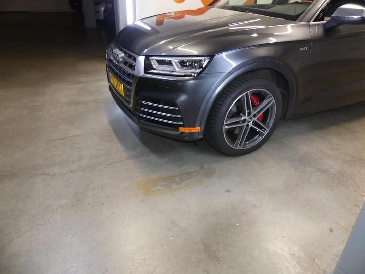 Photo 23 VIN: WAUZZZFY2J2186478 - AUDI SQ5 