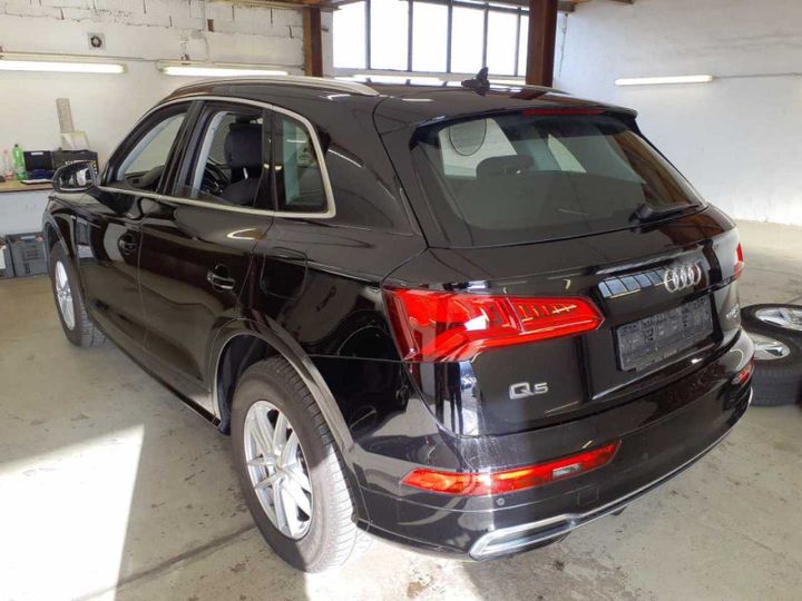 Photo 3 VIN: WAUZZZFY2L2106616 - AUDI Q5 2.0 TFSI E 