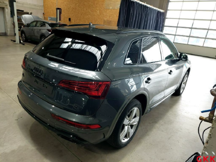 Photo 1 VIN: WAUZZZFY2P2013035 - AUDI Q5 