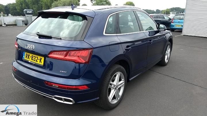 Photo 9 VIN: WAUZZZFY3J2084154 - AUDI Q5 