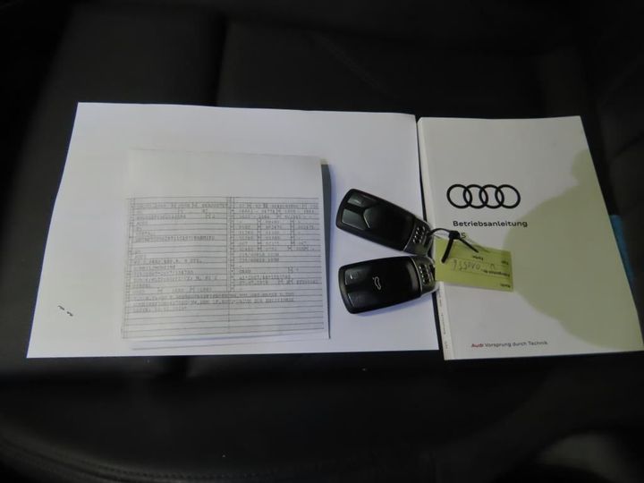 Photo 11 VIN: WAUZZZFY3K2010556 - AUDI Q5 