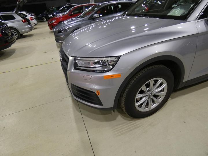 Photo 36 VIN: WAUZZZFY4H2050850 - AUDI Q5 