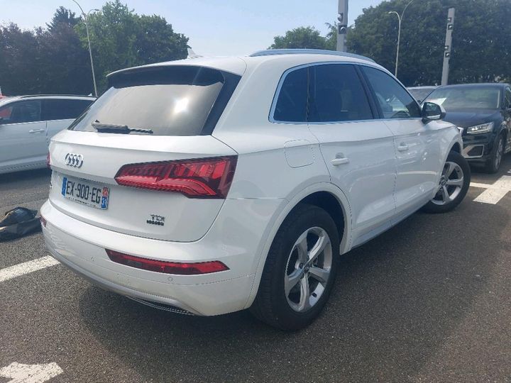 Photo 26 VIN: WAUZZZFY4J2135841 - AUDI Q5 