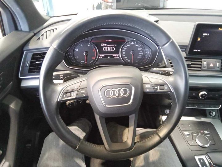 Photo 19 VIN: WAUZZZFY4L2110490 - AUDI Q5 40 TDI QUATTRO 