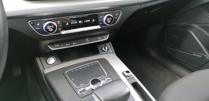 Photo 12 VIN: WAUZZZFY5H2035337 - AUDI Q5 SUV 