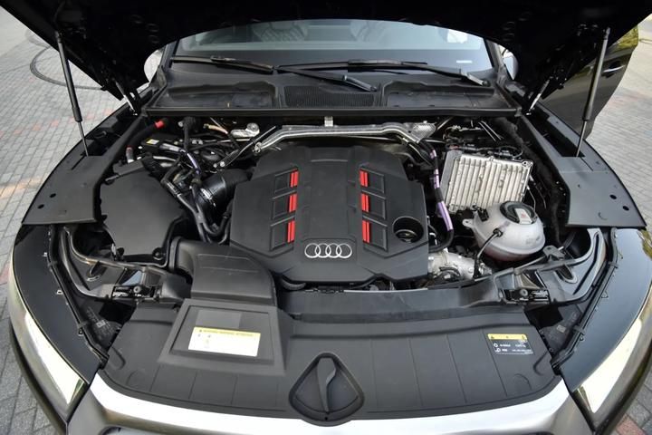 Photo 13 VIN: WAUZZZFY6M2075839 - AUDI SQ5 3.0TDI 