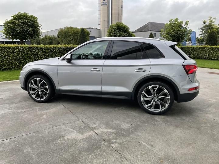 Photo 8 VIN: WAUZZZFY8H2030729 - AUDI Q5 150PK SPORT SUV 