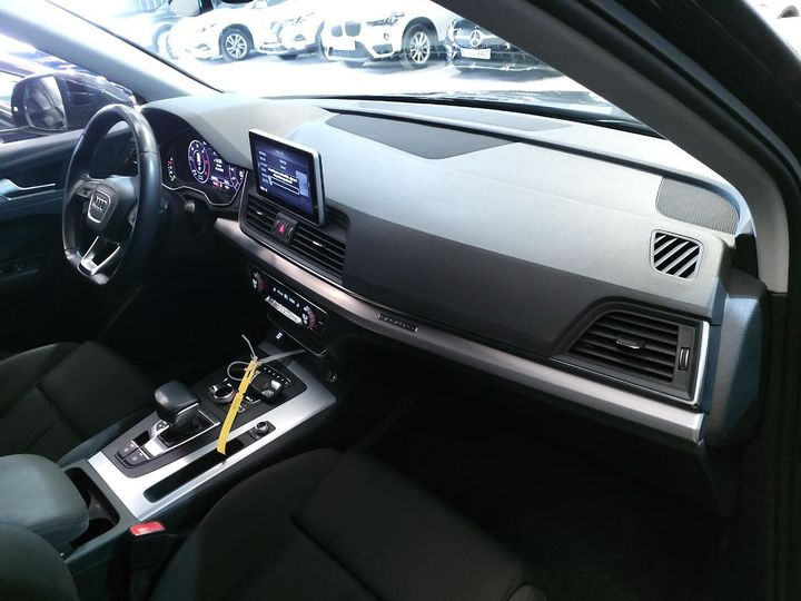 Photo 9 VIN: WAUZZZFY8K2048333 - AUDI Q5 