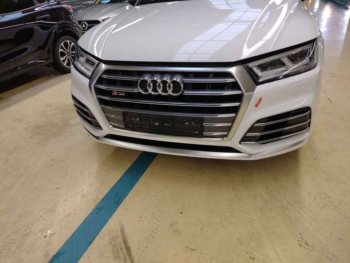 Photo 31 VIN: WAUZZZFY9H2037835 - AUDI SQ5 