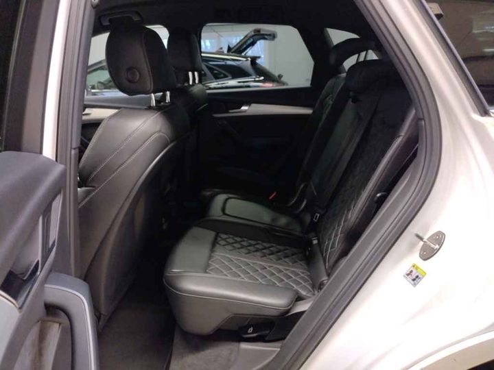 Photo 5 VIN: WAUZZZFY9H2037835 - AUDI SQ5 