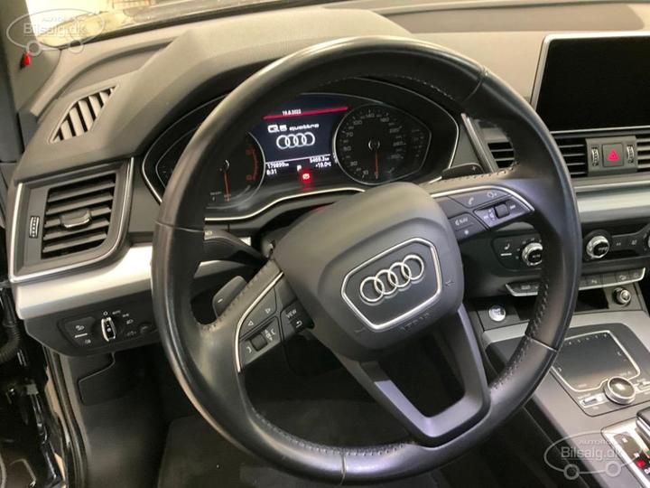 Photo 10 VIN: WAUZZZFY9H2039620 - AUDI Q5 SUV 