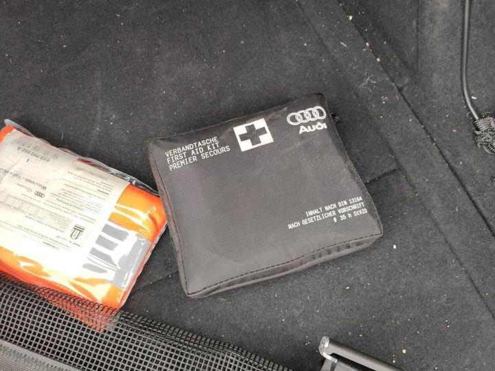 Photo 26 VIN: WAUZZZFY9J2042507 - AUDI Q5 