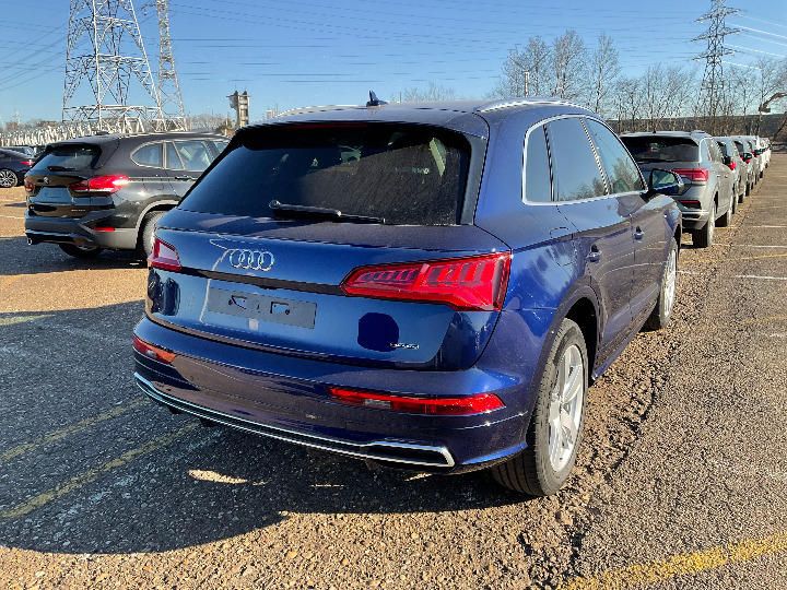 Photo 2 VIN: WAUZZZFY9L2128550 - AUDI Q5 SUV 