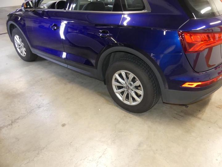 Photo 15 VIN: WAUZZZFYXH2037827 - AUDI Q5 