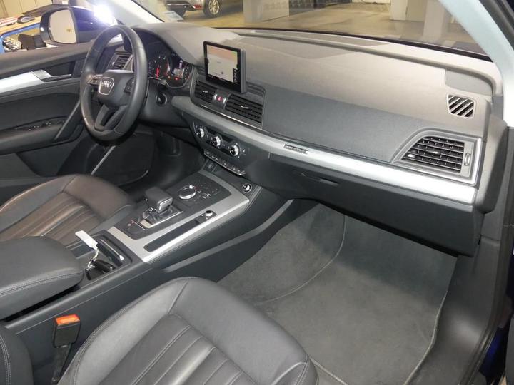 Photo 3 VIN: WAUZZZFYXH2037827 - AUDI Q5 