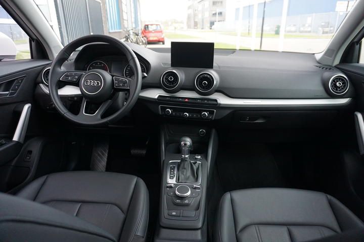 Photo 6 VIN: WAUZZZGA4LA006041 - AUDI Q2 SUV 