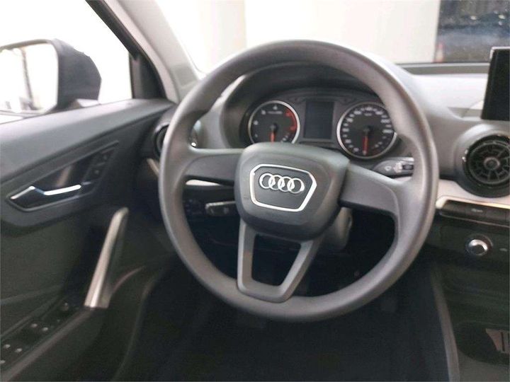 Photo 3 VIN: WAUZZZGA6JA039992 - AUDI Q2 