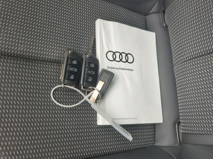 Photo 12 VIN: WAUZZZGA8KA071196 - AUDI Q2 