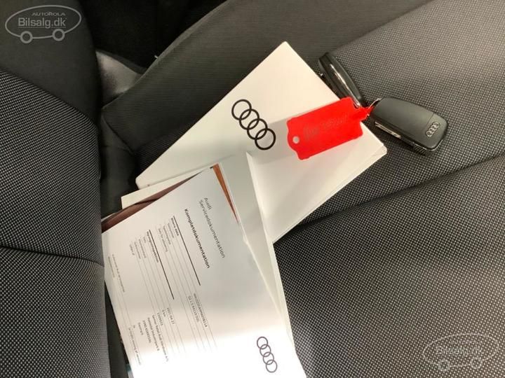 Photo 3 VIN: WAUZZZGA9MA038114 - AUDI Q2 SUV 