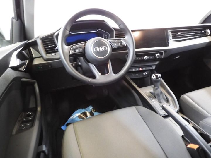 Photo 3 VIN: WAUZZZGB0KR011410 - AUDI A1 SPORTBACK 