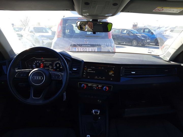 Photo 13 VIN: WAUZZZGB0KR045458 - AUDI A1 