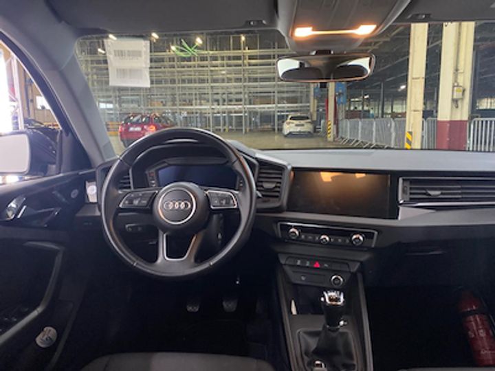 Photo 7 VIN: WAUZZZGB0KR059196 - AUDI A1 