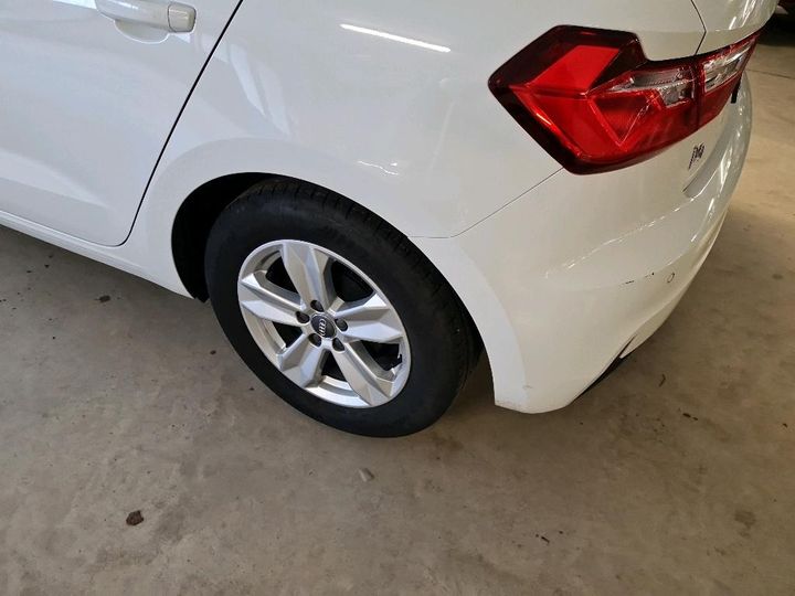 Photo 28 VIN: WAUZZZGB1LR038696 - AUDI A1 