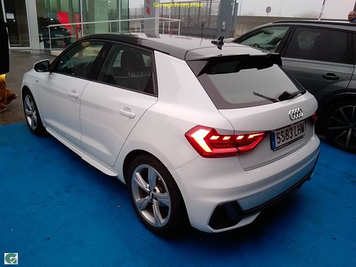 Photo 11 VIN: WAUZZZGB1LR046717 - AUDI A1 