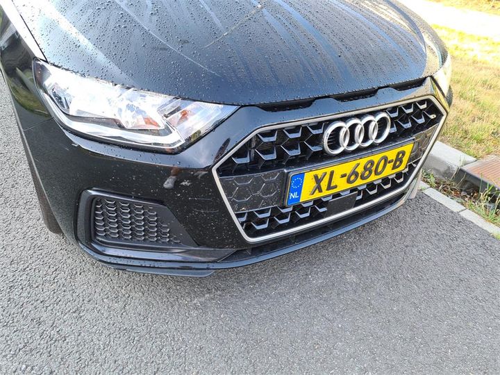 Photo 33 VIN: WAUZZZGB2KR011747 - AUDI A1 