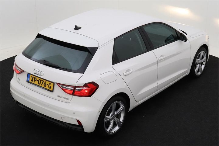 Photo 3 VIN: WAUZZZGB2KR026524 - AUDI A1 