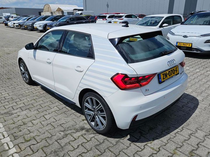 Photo 3 VIN: WAUZZZGB2KR057353 - AUDI A1 