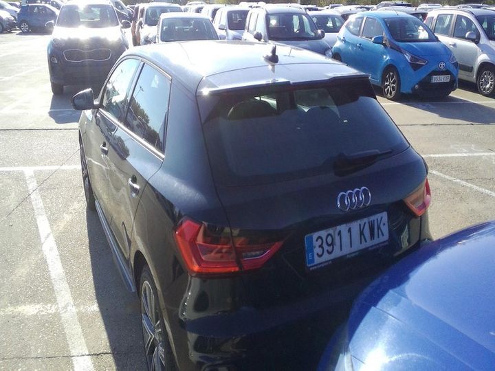 Photo 3 VIN: WAUZZZGB3KR039749 - AUDI A1 