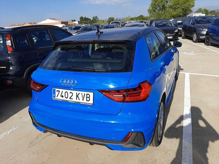 Photo 3 VIN: WAUZZZGB4KR018263 - AUDI A1 