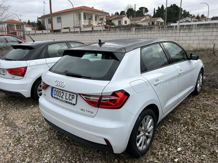 Photo 17 VIN: WAUZZZGB4LR010634 - AUDI A1 