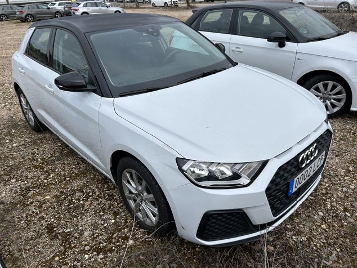 Photo 18 VIN: WAUZZZGB4LR010634 - AUDI A1 