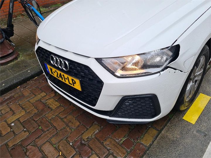 Photo 22 VIN: WAUZZZGB5MR015973 - AUDI A1 