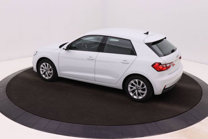 Photo 2 VIN: WAUZZZGB5NR027932 - AUDI A1 