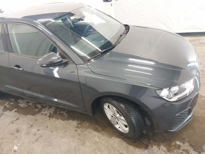 Photo 4 VIN: WAUZZZGB6KR060658 - AUDI A1 