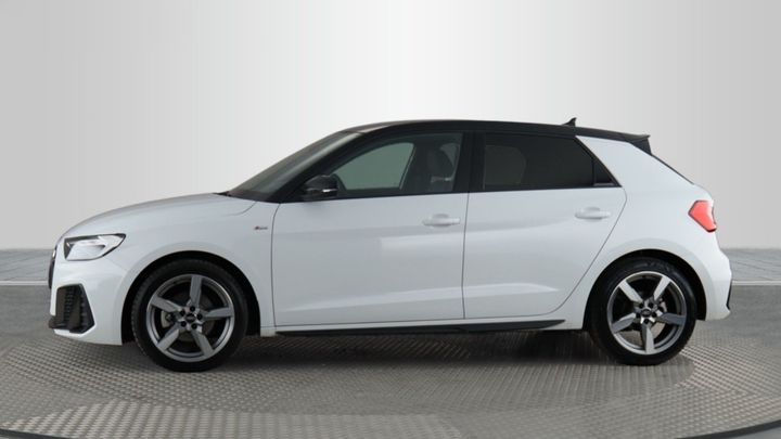 Photo 2 VIN: WAUZZZGB7KR015437 - AUDI A1 