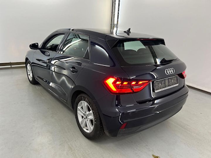 Photo 2 VIN: WAUZZZGB7LR005976 - AUDI A1 SPORTBACK - 2019 