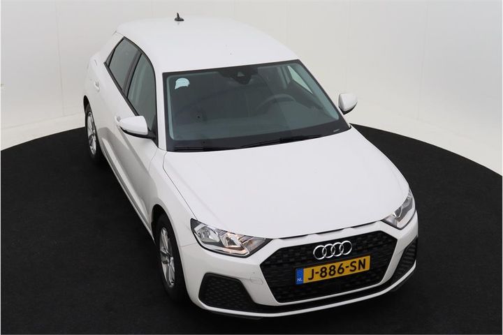 Photo 2 VIN: WAUZZZGB7MR004702 - AUDI A1 