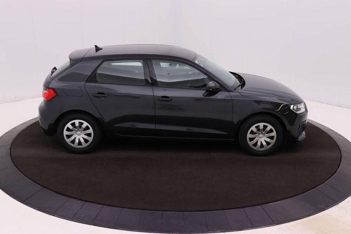 Photo 8 VIN: WAUZZZGB7NR027883 - AUDI A1 