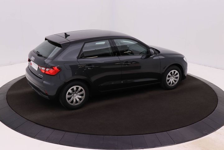 Photo 9 VIN: WAUZZZGB7NR027883 - AUDI A1 