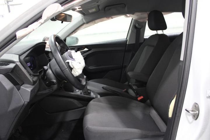 Photo 8 VIN: WAUZZZGB8KR052593 - AUDI A1 SPORTBACK 