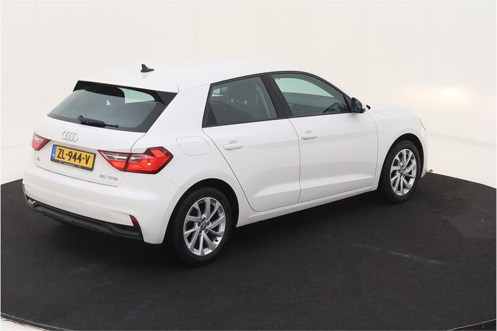 Photo 2 VIN: WAUZZZGB8KR063626 - AUDI A1 