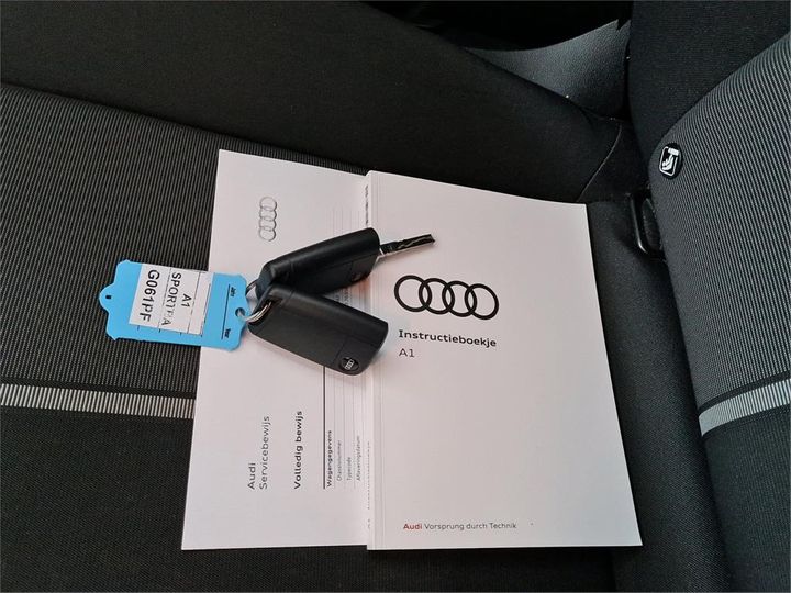 Photo 11 VIN: WAUZZZGB9LR012962 - AUDI A1 