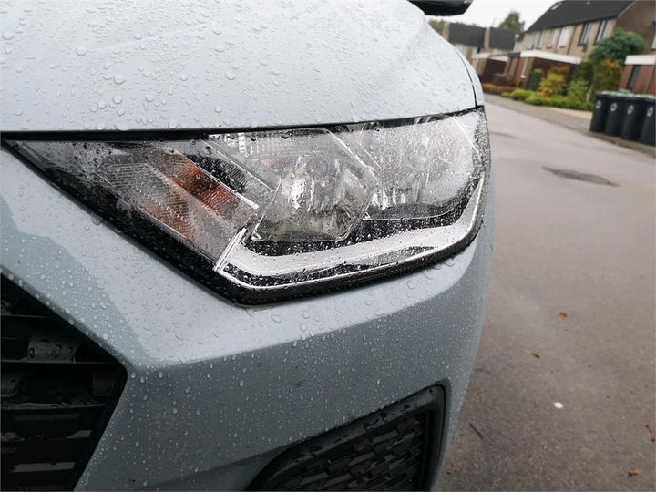 Photo 11 VIN: WAUZZZGB9MR010615 - AUDI A1 