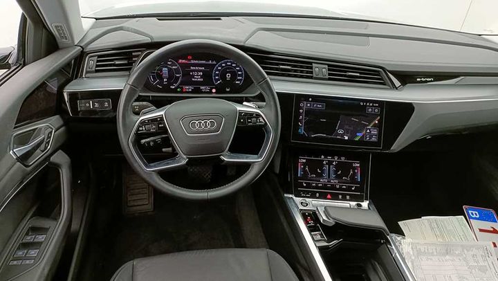 Photo 9 VIN: WAUZZZGE0MB003748 - AUDI E-TRON &#3919 BEV 